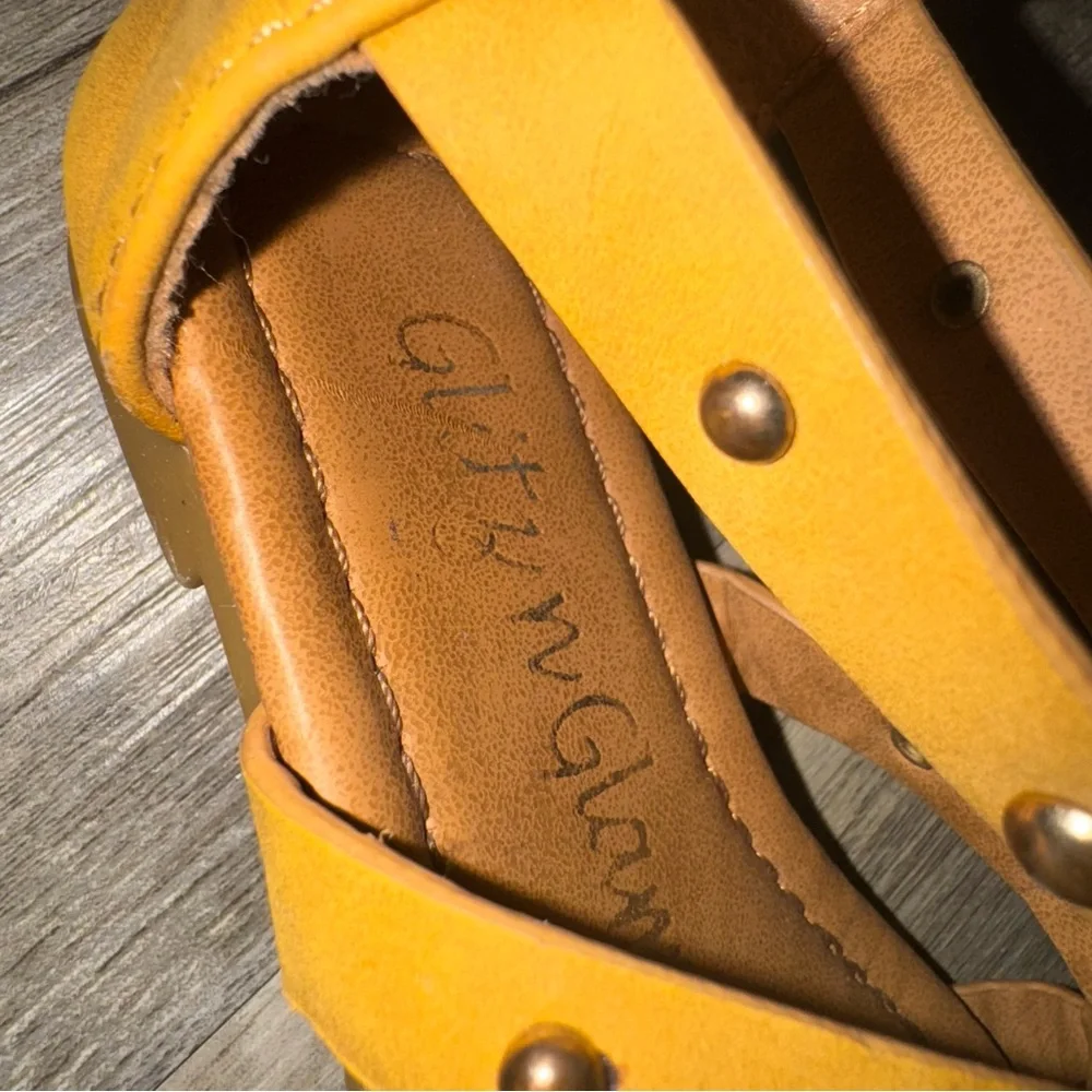 Chic Kids Gladiator Sandals in Mustard Yellow